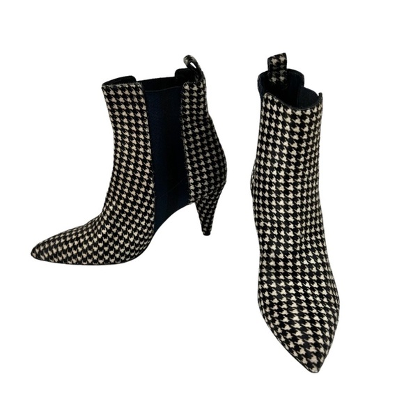 VERONICA BEARD Fur Houndstooth Print Chelsea Boots size 6.5 - Picture 1 of 7